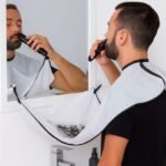 Фартух для гоління і стрижки бороди на присосках