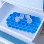 Форма для льоду з кришкою Соти