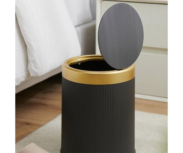 пластиковий